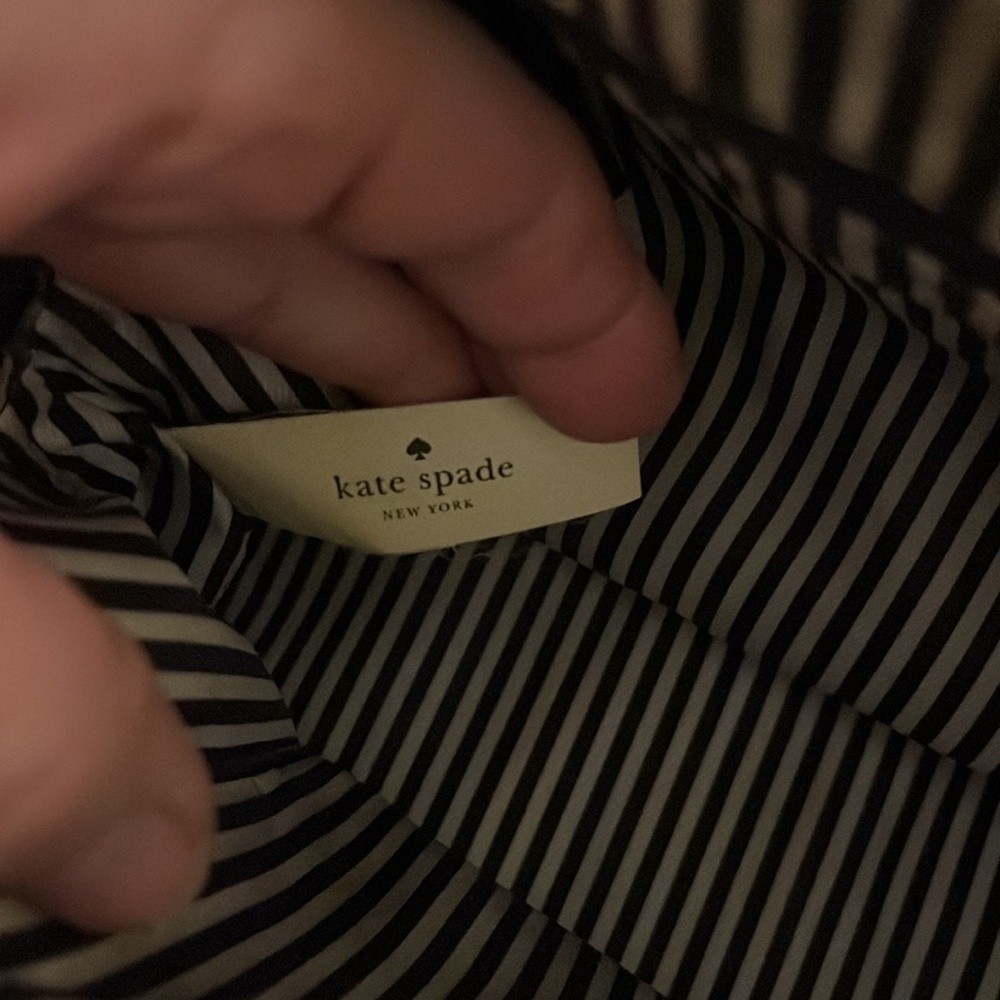EUC Kate Spade purse - Picture 9 of 14
